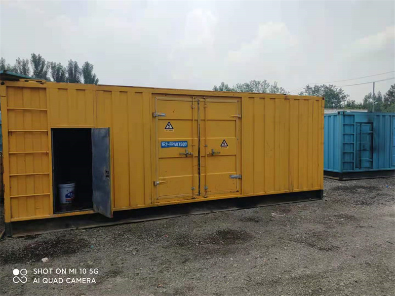 瑞丽200KW柴油发电机组需要配备什么型号的电缆线？