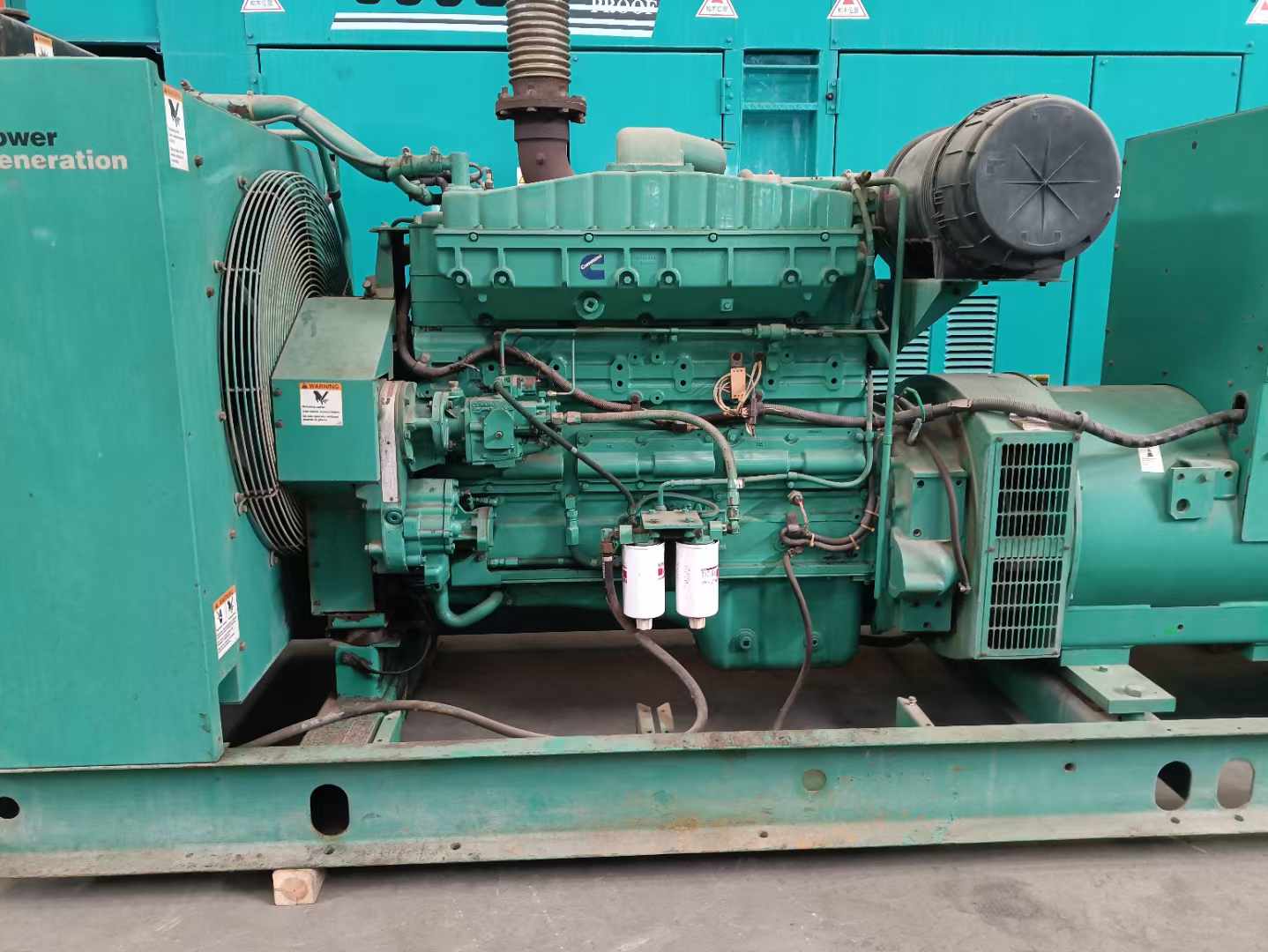 瑞丽过载会对 600kW 柴油发电机组造成哪些损害？